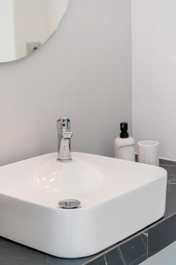 Olvar Suites Атина Екстериор снимка